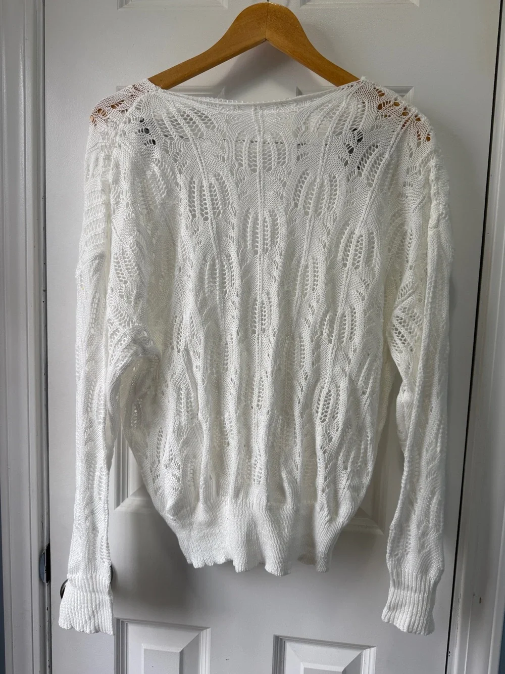 NWT CUPSHE White Crochet type wrap sweater Size Large - Picture 8 of 10
